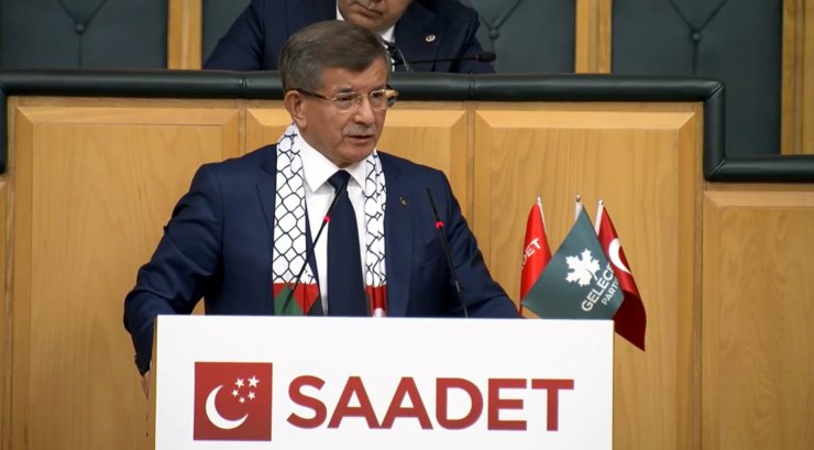 Davutoğlu: İsrail Büyükelçiliği, Derhal Türkiye'den Gönderilmeli