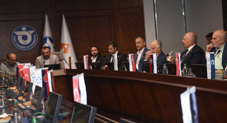 İzmir Kulüplerinden Örnek Dayanışma