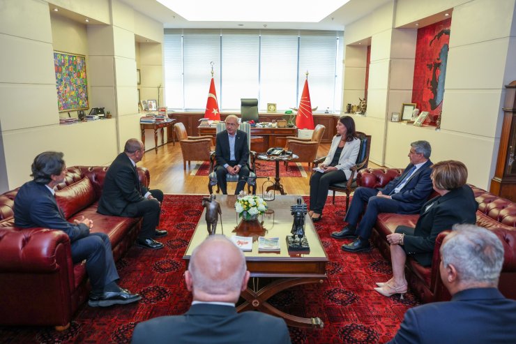 Kılıçdaroğlu, İzmirli Sanayicilerle Görüştü- Yeinden