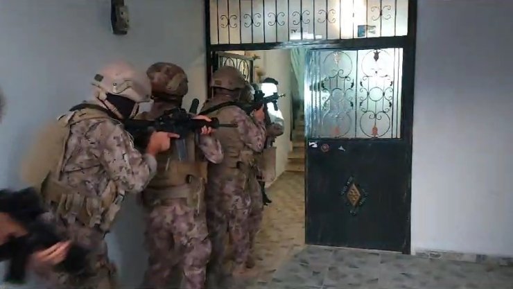 Mersin'de Tefeci Operasyonu: 7 Gözaltı