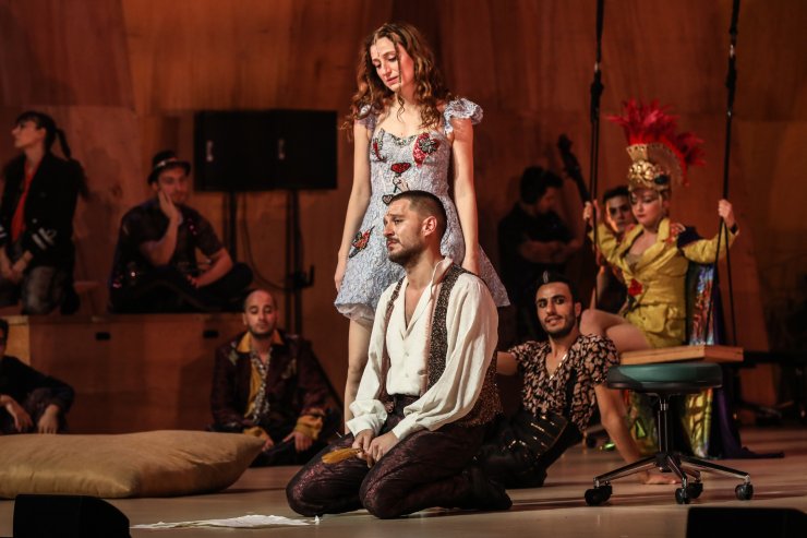 'Aşık Shakespeare' Sahnede