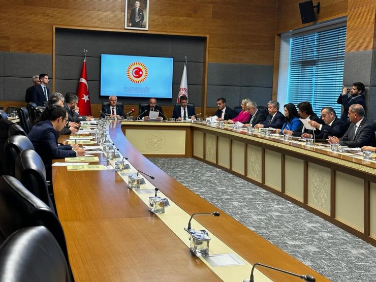 'Balıkçı Barınaklarının Kanuni Alt Yapısı Güçlendirilmeli'