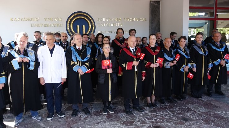 Filistinli Yahya: 10 Gün Önce Ablam Şehit Edildi, Hala Enkaz Altında