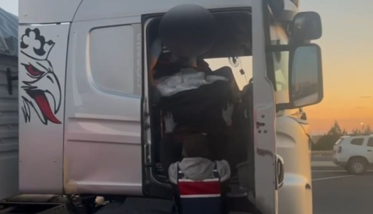 Gaziantep'te Tır'da 121 Kilo Skunk Ele Geçirildi