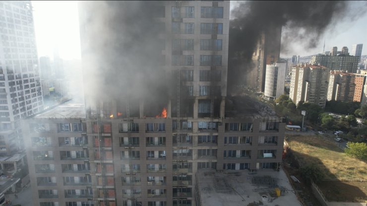 Havadan Fotoğraflarla // Ataşehir'de İnşaatta Yangın -2
