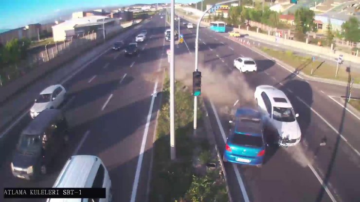 Makas Atarak 9 Kişinin Yaralanmasına Neden Olan Sürücüye ‘İyi Hal’ İndirimli Hapis Cezası