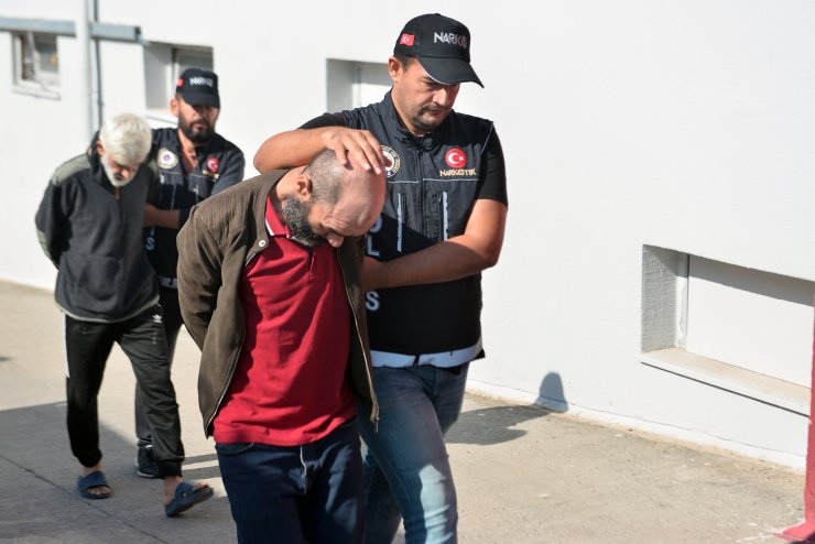 Adana’da ‘Torbacı’ Operasyonuna 3 Tutuklama