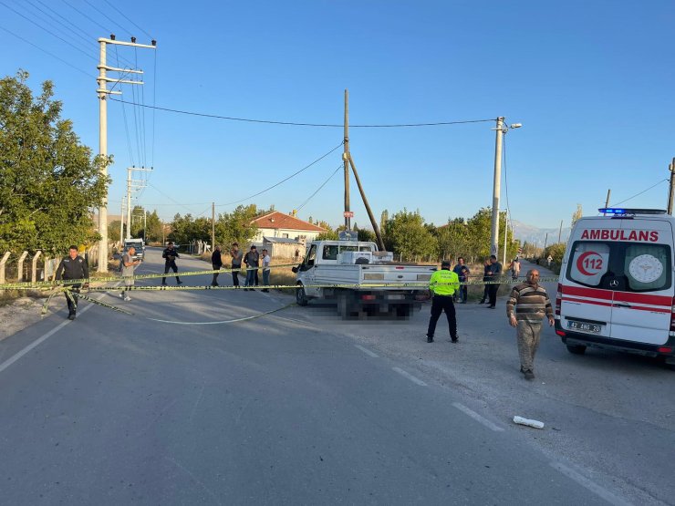 Otomobilin Arkadan Çarptığı Bisikletli Öldü