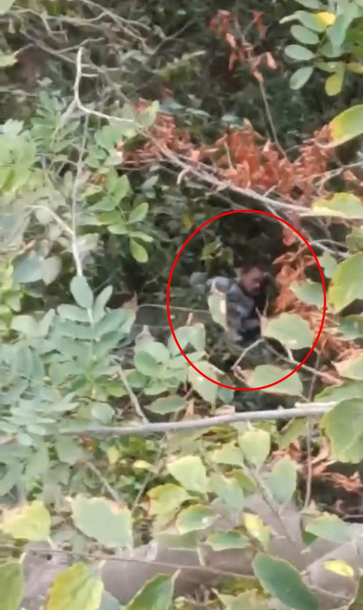 Parkta İçki İçerken Dengesini Kaybedip, 25 Metreden Düştü