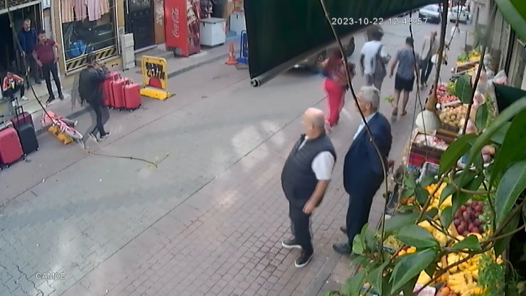 Fatih'te Tartıştığı Arkadaşını Silahla Öldürdü