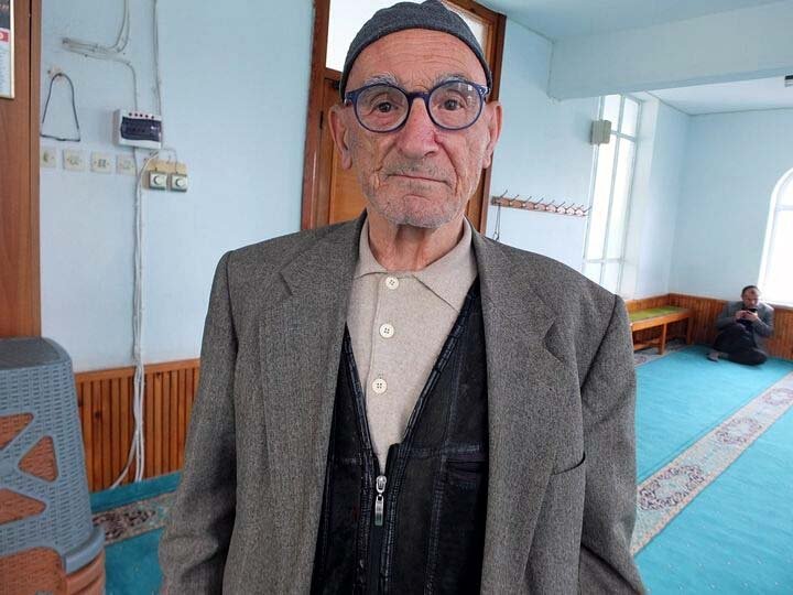 Kazada Hayatını Kaybetti, Gönüllü Müezzinlik Yaptığı Camiden Son Yolculuğuna Uğurlandı