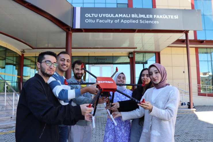 Van Ve Kahramanmaraş Depremlerini Yaşadılar; Arama-kurtarma İçin Dron Geliştirdiler