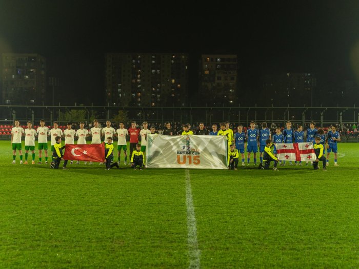 caykur-rizespor-u15-2023-batumi-cupta-finallere-yukseldi-9.jpg