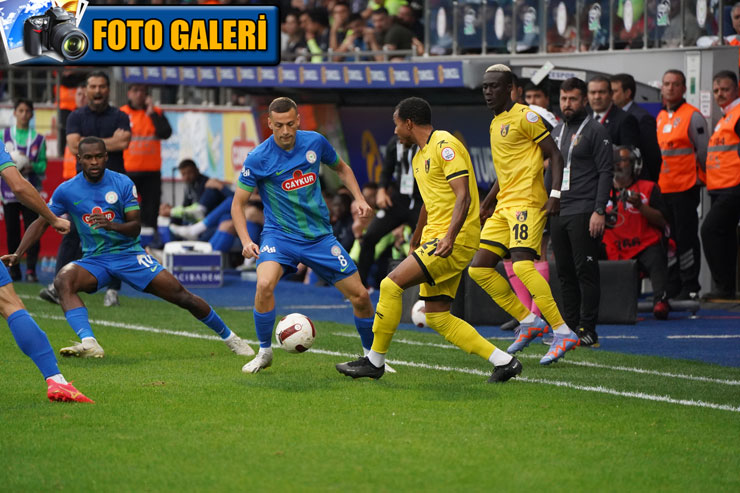 caykur-rizespor-istanbulspor-macindan-kareler.jpg