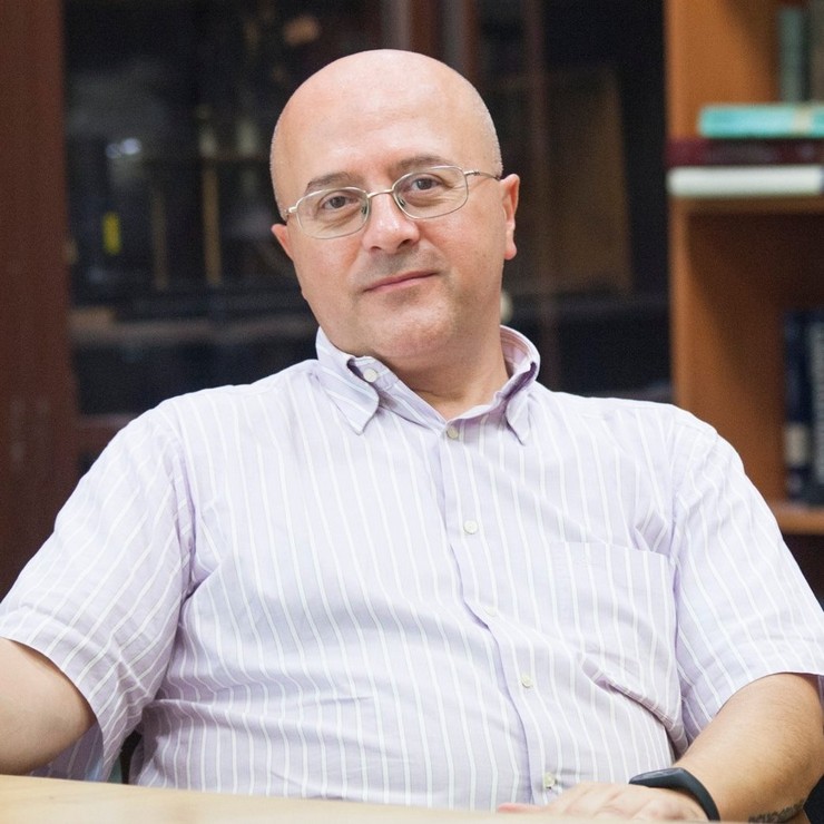 prof-dr-mehmet-levent-kurnaz-2.jpg