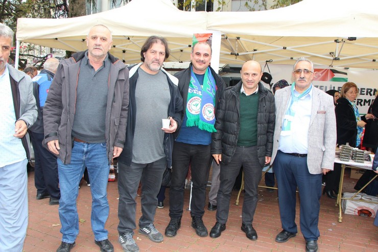 yalova-rizeliler-dernegi-tum-geliri-gazzedeki-muslumanlara-gonderilecek-olan-sergisi-acti-2.jpg
