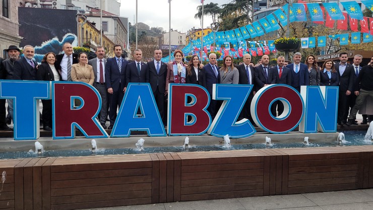 iyi-parti-genel-baskani-meral-aksener-trabzonda-8.jpg