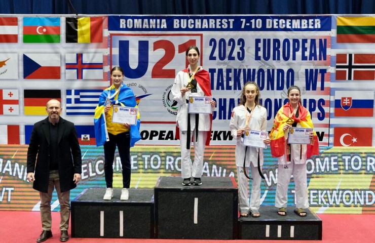 rizeli-taekwondocu-elif-ilgin-oztabak-7-10-aralik-tarihleri-arasinda-romanyada-duzenlenen-avrupa-umitler-taekwondo-sampiyonasinda-altin-madalyanin-sahibi-olarak-avrupa-sampiyonu-oldu-2.jpg