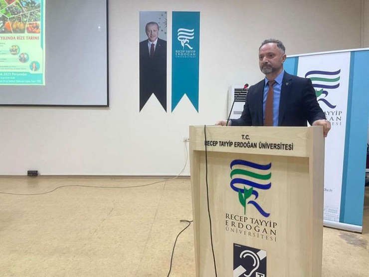 rteude-turkiye-yuzyilinda-rize-tarimi-konferansi-6.jpg