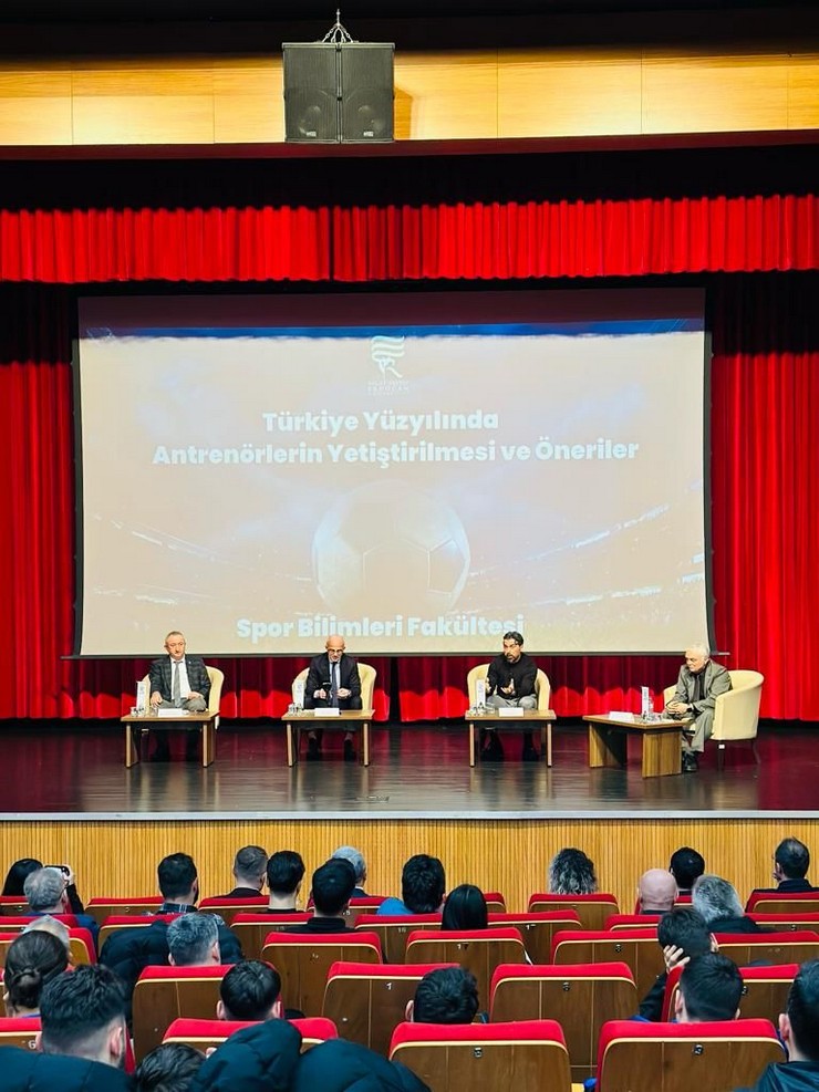 rteude-turkiye-yuzyilinda-antrenorlerin-yetistirilmesi-ve-oneriler-paneli-duzenlendi-7.jpg