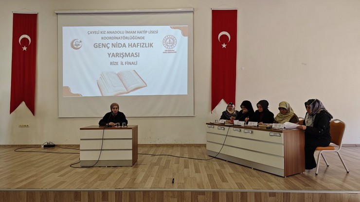 rizede-anadolu-imam-hatip-lisesi-ve-imam-hatip-ortaokulu-ogrencileri-arasinda-yapilan-genc-nida-hafizlik-yarismasi-il-finali-cayelinde-yapildi-2-001.jpg