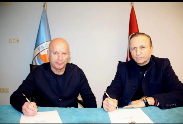 devre-arasinda-teknik-direktor-ibrahim-tolgay-kerimoglu-ile-anlasan-pazarsporda-resmi-sozlesmeler-imzalandi-2.jpg