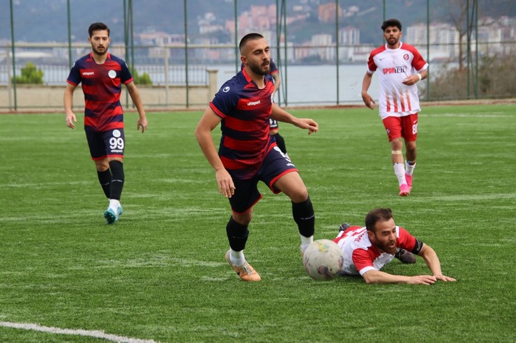 fatih-kaan-ariman-rize-ozel-idarespor-1-001.jpg