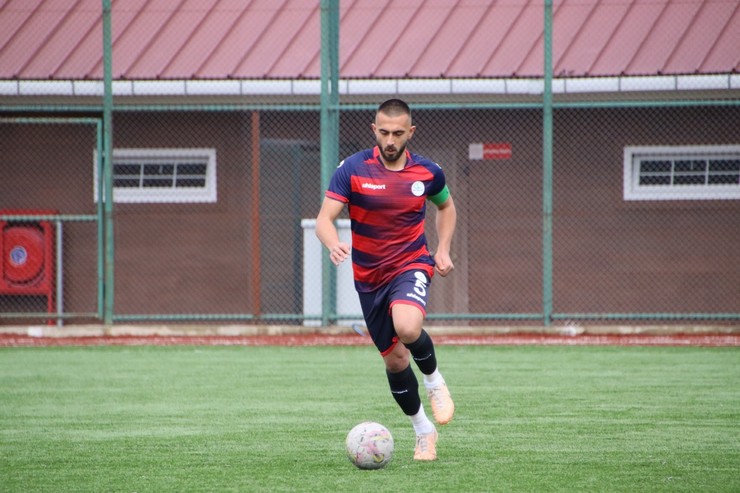 fatih-kaan-ariman-rize-ozel-idarespor-5-001.jpg