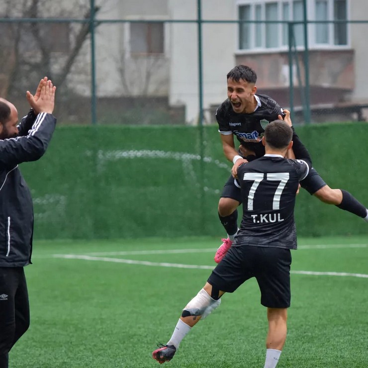 bolgesel-amator-lig-10-grup-lideri-smart-holding-cayelispor-sahasinda-trabzon-kirechanesporu-2-0-maglup-etti-5.jpg
