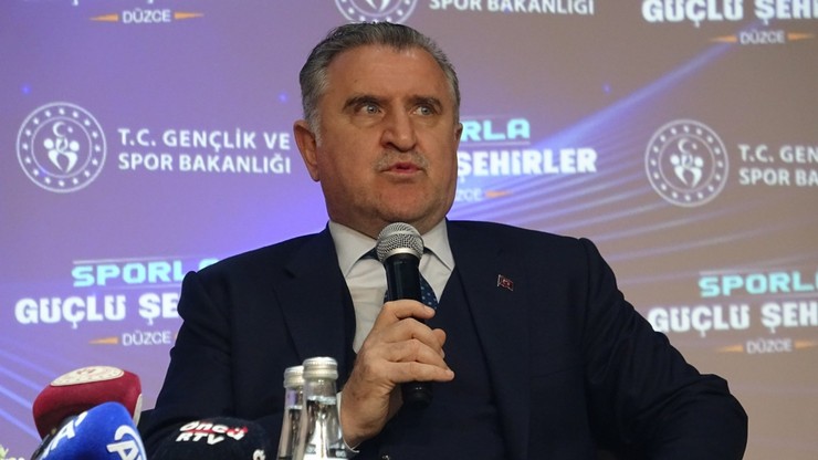 genclik-ve-spor-bakani-osman-askin-bak-geldigi-duzcede-cesitli-ziyaret-ve-proje-incelemelerinde-bulundu-8.jpg