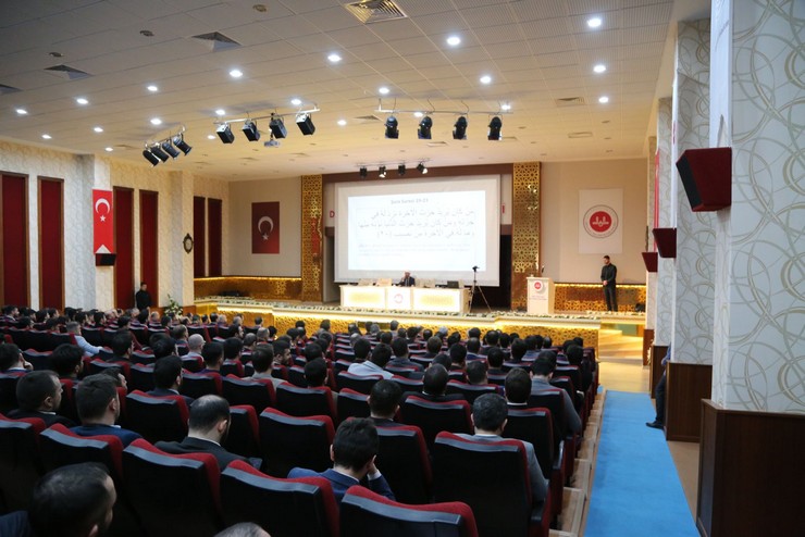 rize-muftu-yusuf-karali-dini-yuksek-ihtisas-merkezi-diyanet-akademisi-aday-din-gorevlileri-egitimi-2-donemi-acilisi-gerceklestirildi-3.jpg