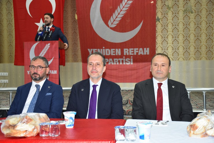 yeniden-refah-partisi-genel-baskani-fatih-erbakan-trabzonda-6.jpg