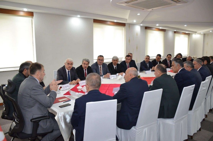rizede-egitim-degerlendirme-toplantisi-duzenlendi-3.jpg