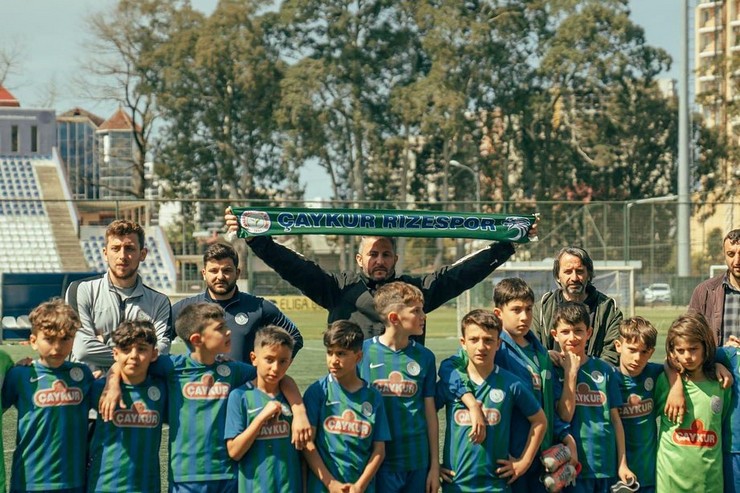 caykur-rizespor-u11-shota-cupta-ikinci-oldu-2.jpg