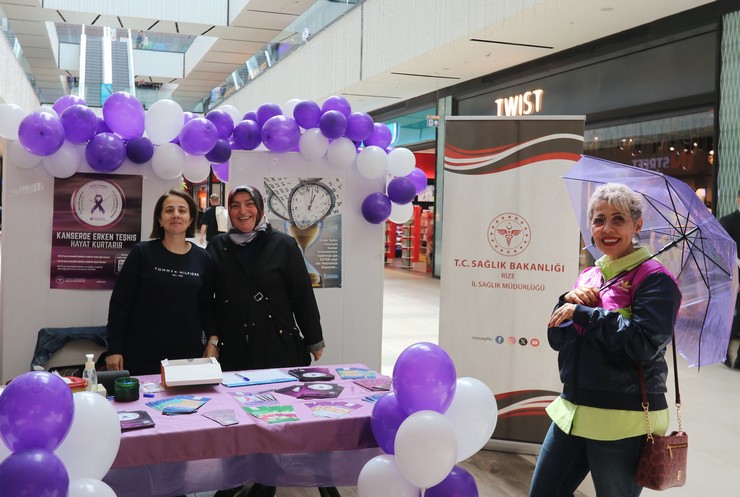 rize-il-saglik-mudurlugu-tarafindan-1-7-nisan-ulusal-kanser-haftasi-kapsaminda-farkindalik-olusturmak-icin-cesitli-etkinlikler-duzenlendi-3.jpg