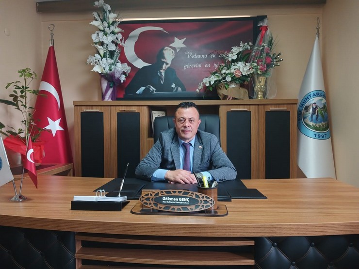 rize-muhtarlar-dernegi-baskani-gokmen-genc-guven-tazeledi-001.jpg