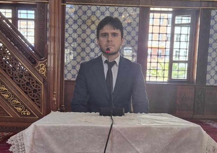 2024-yili-camiler-ve-din-gorevlileri-haftasi-kapsaminda-rize-il-muftulugu-tarafindan-din-gorevlileri-arasinda-duzenlenen-hadis-i-serif-ezberleme-ve-ezani-guzel-okuma-il-final-1.jpg