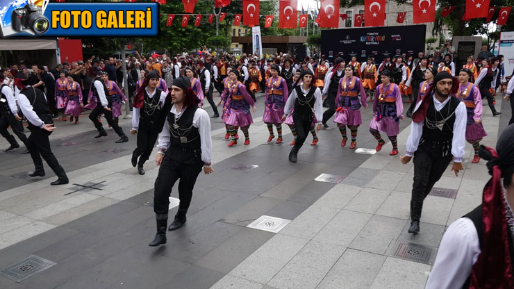 trabzonda-kultur-yolu-festivali-horon-ile-basladi.jpg