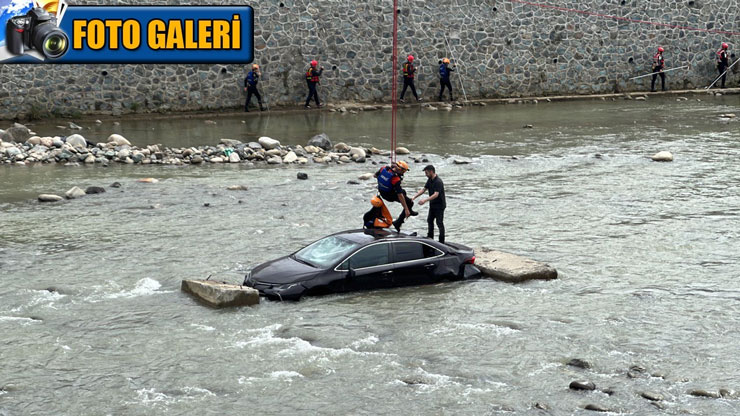 rizede-250-personelin-katilimiyla-sel-ve-heyelan-tatbikati-gerceklestirildi.jpg
