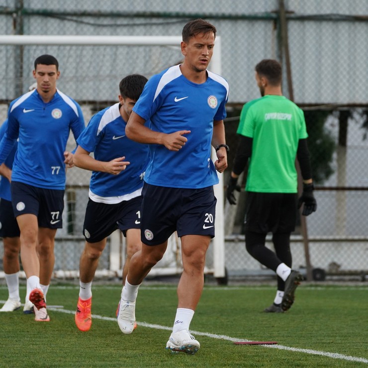 caykur-rizespor-antrenmani-8.jpg