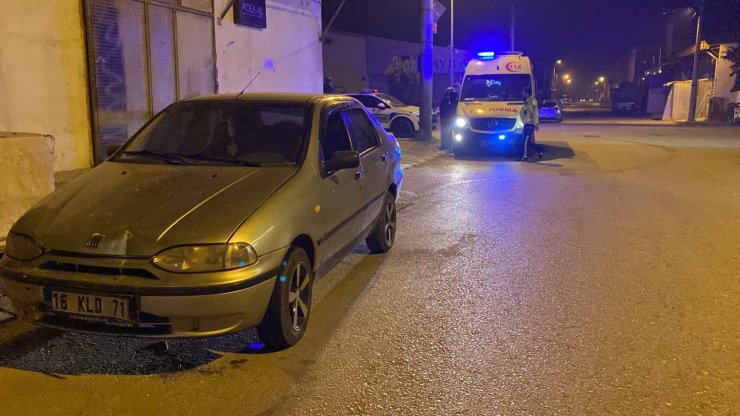 Seyir halindeyken epilepsi krizi geçiren sürücü çöp konteynerine çarptı: 1 yaralı