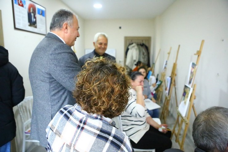 ardesen-belediyesinden-sanata-destek-2.jpg