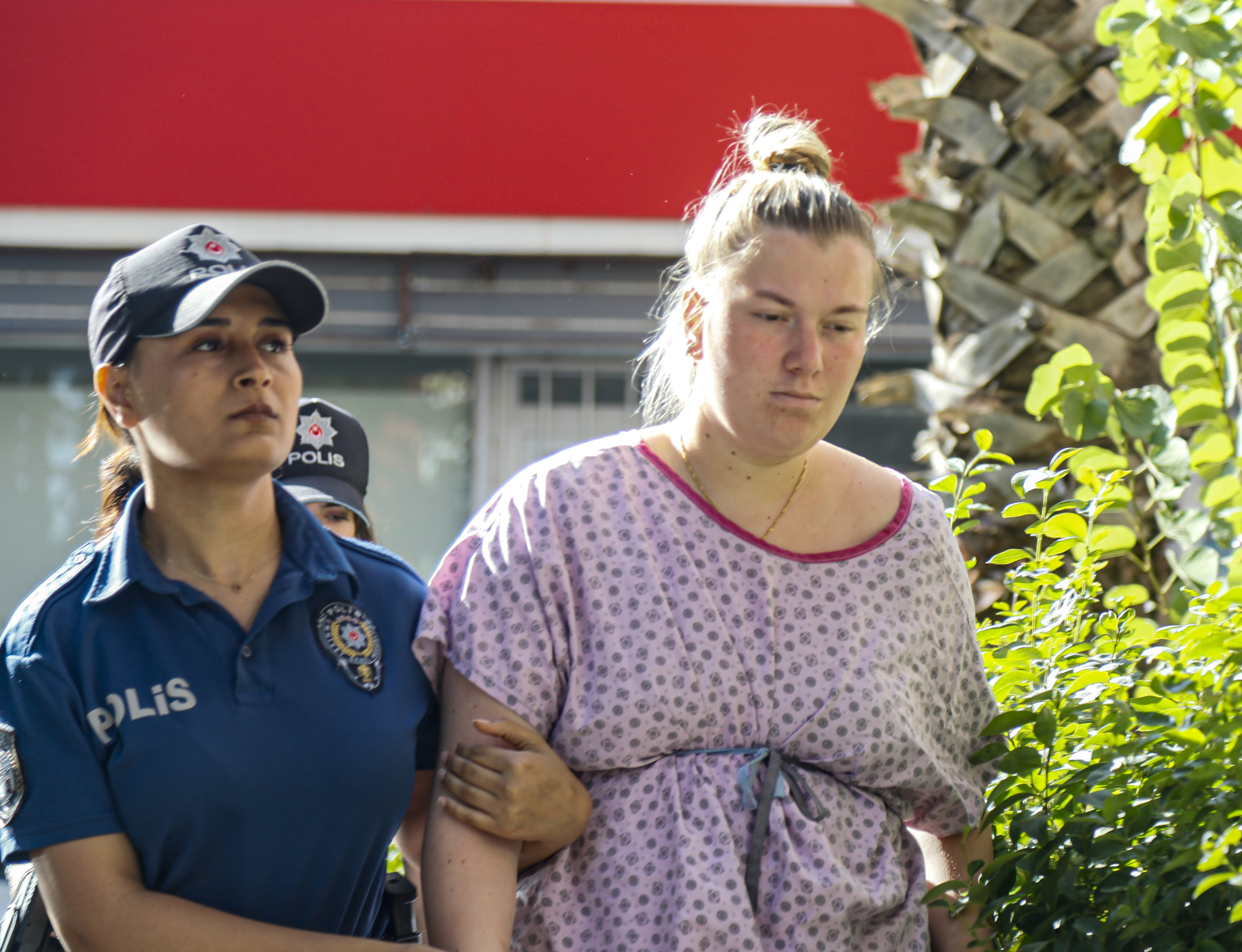 yenidogan-bebegini-klozete-birakan-anne-572324-169534.jpg
