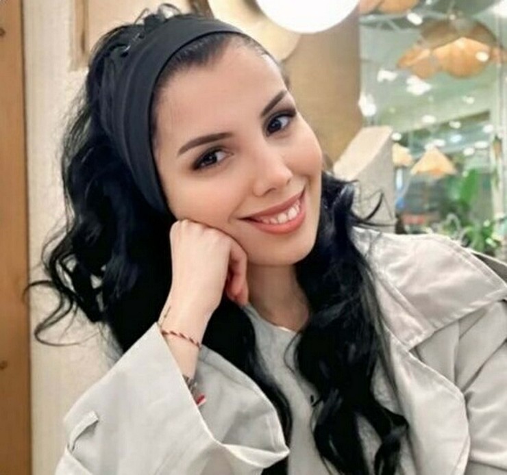 izmirin-odemis-ilcesinde-fatma-kara-27-eski-sevgilisi-o-g-tarafindan-sokak-ortasinda-dovulerek-olduruldu.jpg