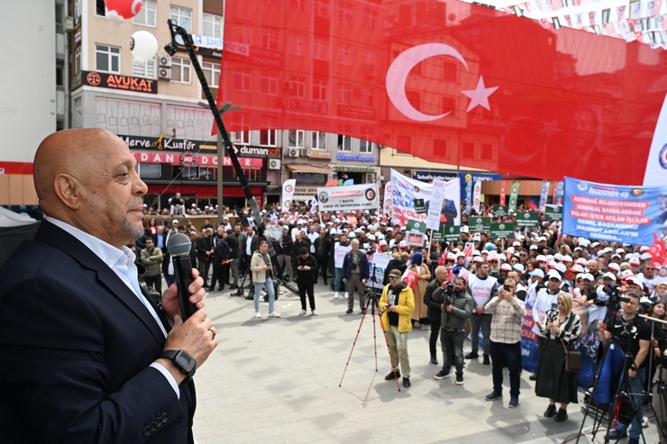 hak-is-1-mayis-emek-ve-dayanisma-gununu-rizede-kutladi-7.jpg
