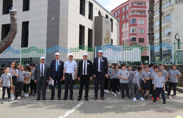 rizede-saglikli-cocuk-saglikli-gelecek-etkinligi-gerceklestirildi-12.jpg