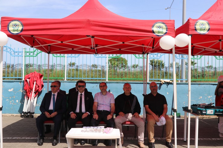 rizede-saglikli-cocuk-saglikli-gelecek-etkinligi-gerceklestirildi-5.jpg