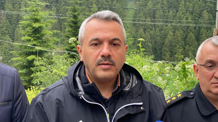 rize-valisi-ihsan-selim-baydas-eskisehir-sivrihisardan-rize-artvin-havalimanina-gitmek-uzere-havalandiktan-sonra-rize-bayburt-erzurum-sinir-hattinda-dusen-ozel-jetin-6.jpg