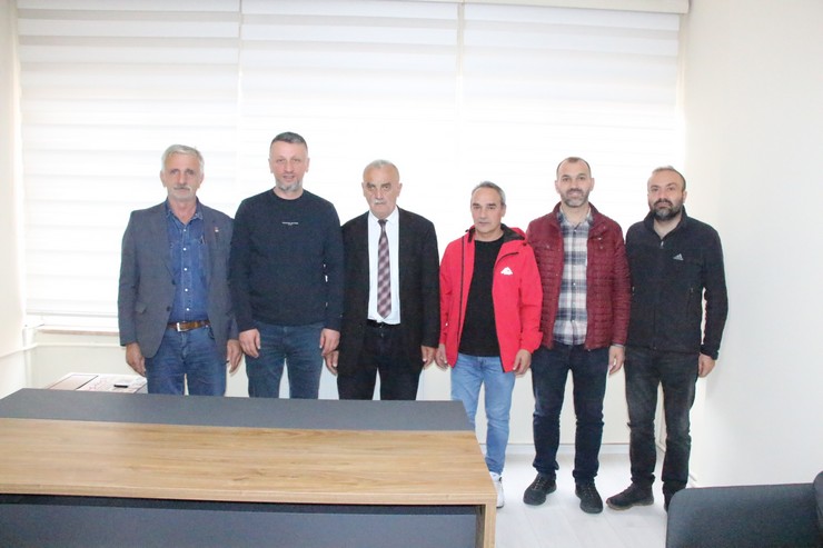rize-birlik-gazetesi-ortaklari-ve-calisanlari-1.jpg