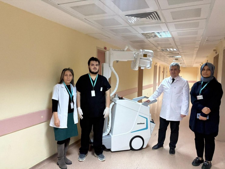 yerli-ve-milli-mobil-dijital-rontgen-cihazi-rizede-hizmete-girdi-11.jpg